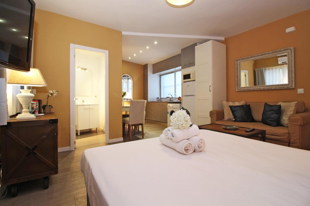 Del Parque Flats Suite Malagueta Малага Екстериор снимка